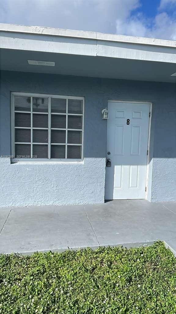 Building Photo - 5511 SW 20th St