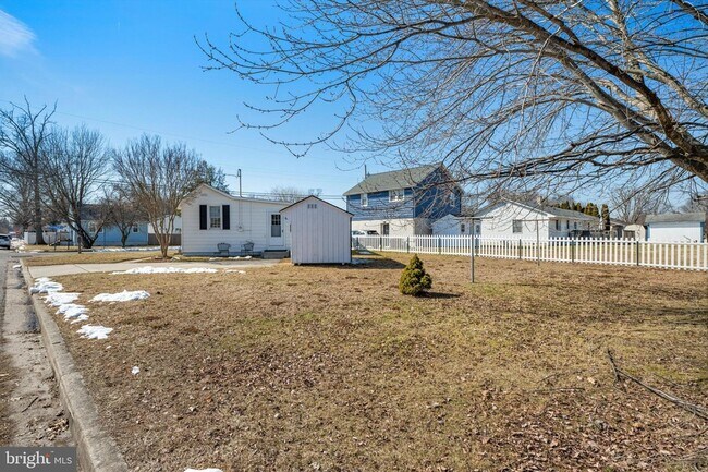 Building Photo - 75 S Washington Dr