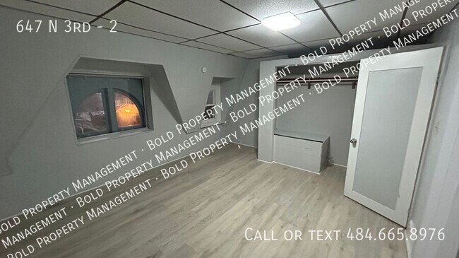 Building Photo - 647 N 3rd-2