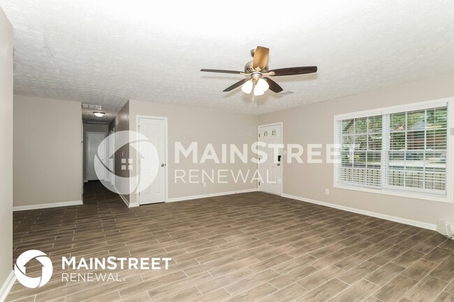 Building Photo - 45 Windsong Ct