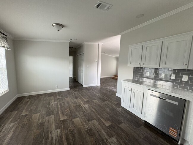 Building Photo - 51 Quail Run