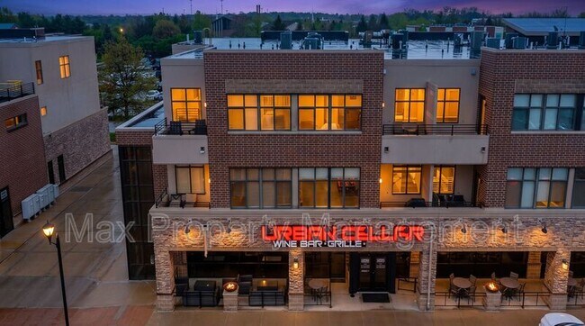 Building Photo - 640 S 50th St