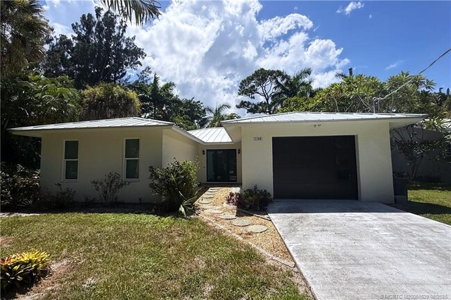 Building Photo - 1196 SE St Lucie Blvd