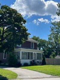 Building Photo - 3020 Parnell Ave