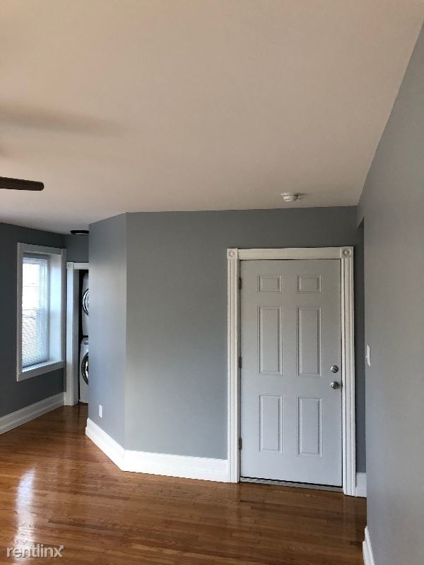 Building Photo - 400 Bethlehem Pike