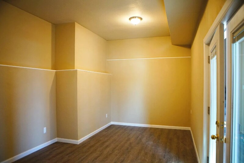 Building Photo - 6921 SE 156th Ave