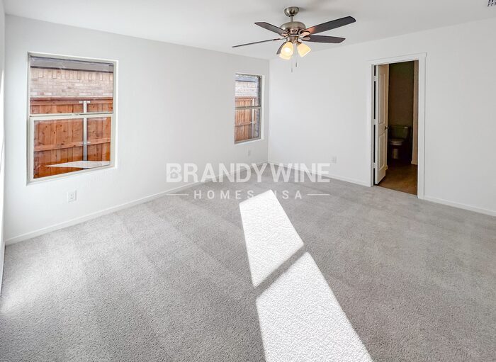 Building Photo - 241 Bable Run Dr