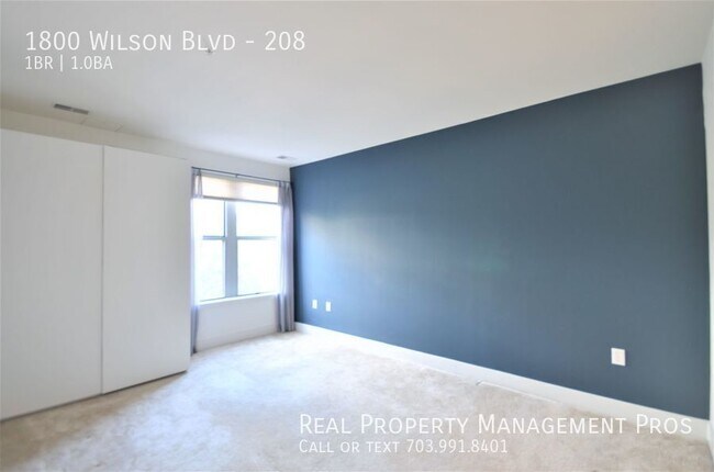 Building Photo - 1800 Wilson Blvd