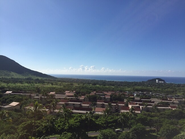 Building Photo - 84-680-680 Kili Dr