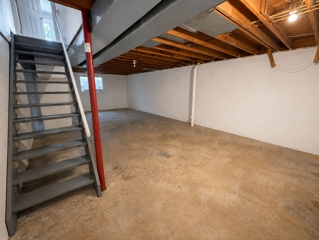Building Photo - 53 Ramsey Dr