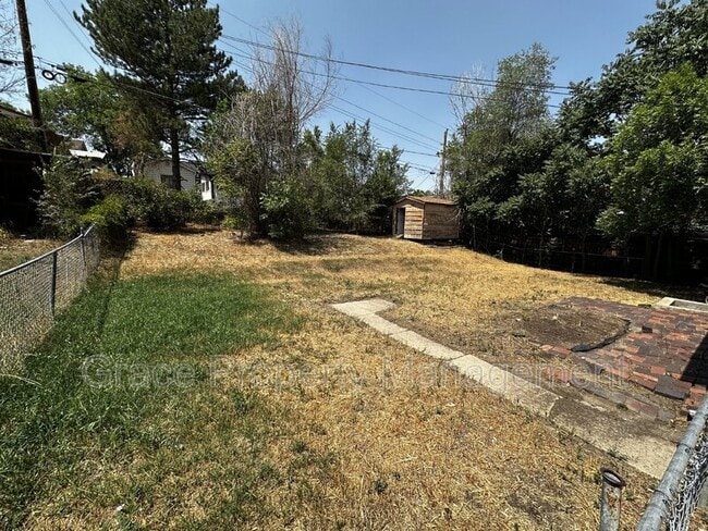 Building Photo - 9295 Ciancio St