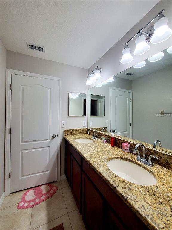 Building Photo - 12404 Ballentrae Forest Dr