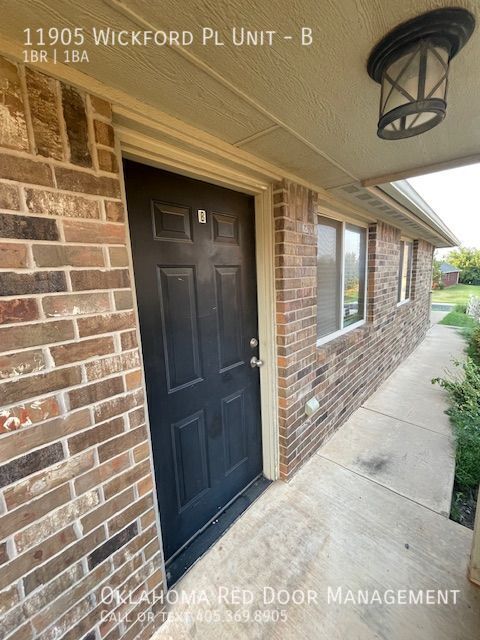 Building Photo - 11905 Wickford Pl