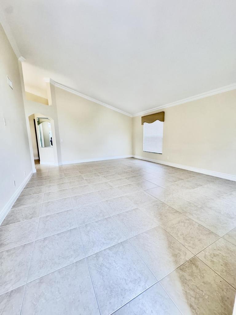 Building Photo - 54 Egret Way