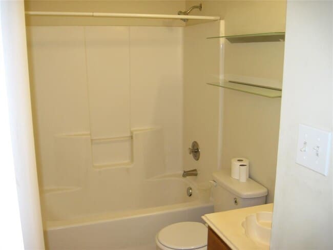 Building Photo - 10326 Bushy Creek Dr