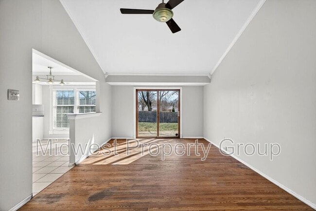 Building Photo - 3644 Vago Ln