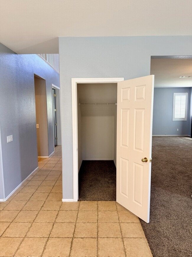 Building Photo - 31141 Old Trail Cir
