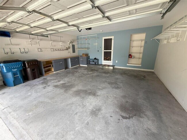 Building Photo - 290 Sweetwater Trce