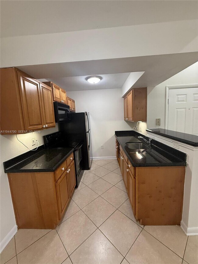 Building Photo - 15581 SW 104th Terrace