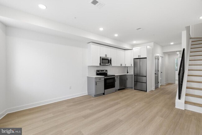 Building Photo - 2123 N 9th St