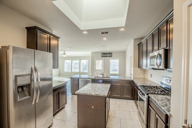 Building Photo - 1407 Wheatland Terrace Ln