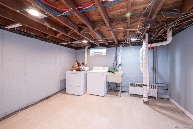 Building Photo - 54 Ketcham Ave