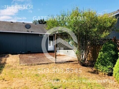 Building Photo - 7748 6th St SE