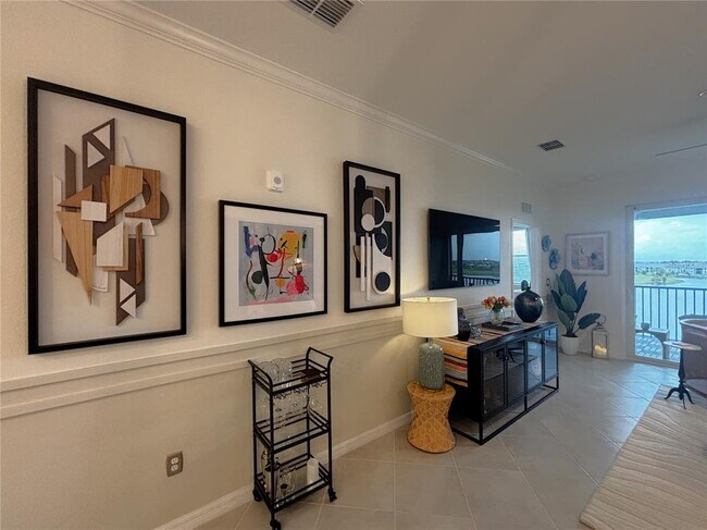 Building Photo - 12140 Wellen Golf St