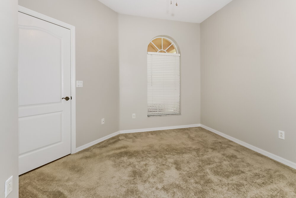 Building Photo - 141 Seminole Lakes Dr