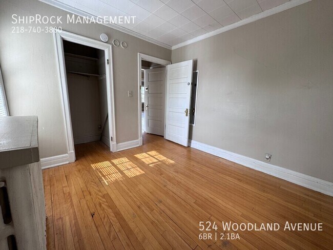 Building Photo - 524 Woodland Ave