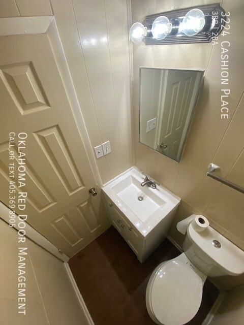 Building Photo - 3224 Cashion Pl