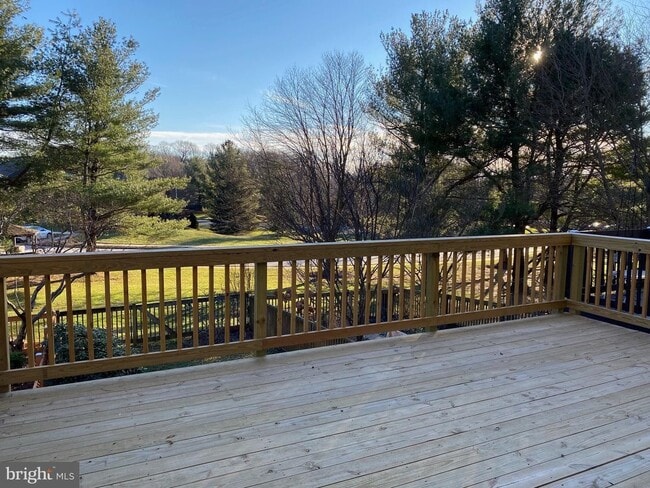 Building Photo - Beautiful 3bd 2.5bth updated home in the desired Copperfield at Five Farms.