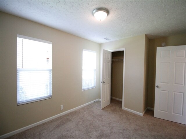 Building Photo - 2738 Windwalker Ct