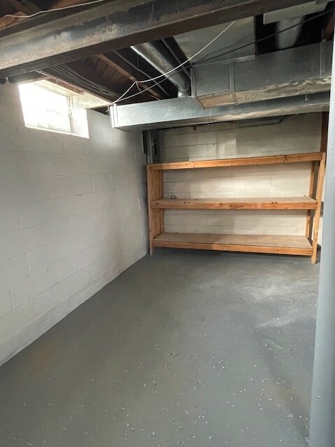 Building Photo - 22773 Brittany Ave