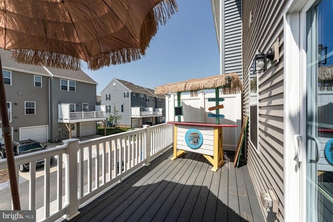 Building Photo - 68 Caswell Dr