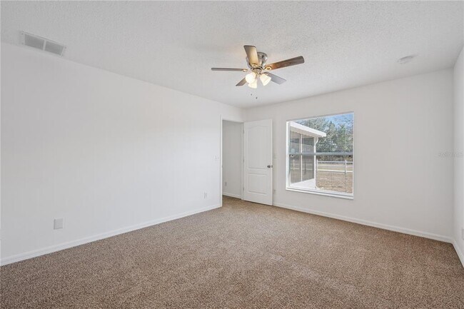 Building Photo - 1703 Sail Ct