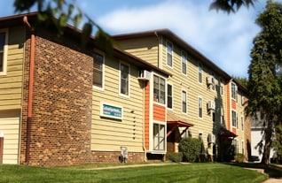 Primary Photo - Cedarwood Apartments