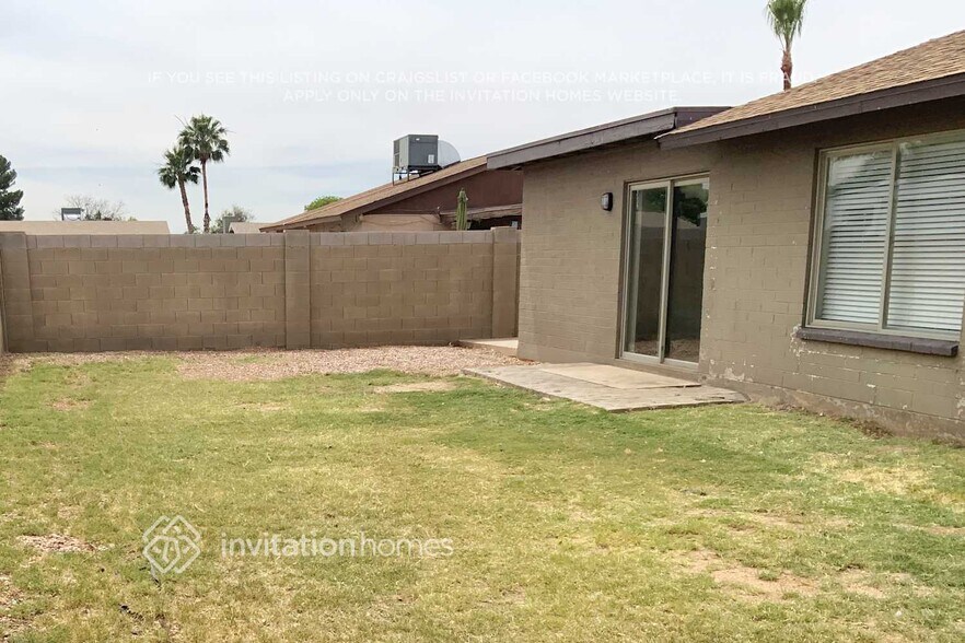 Building Photo - 9709 N 57th Ave