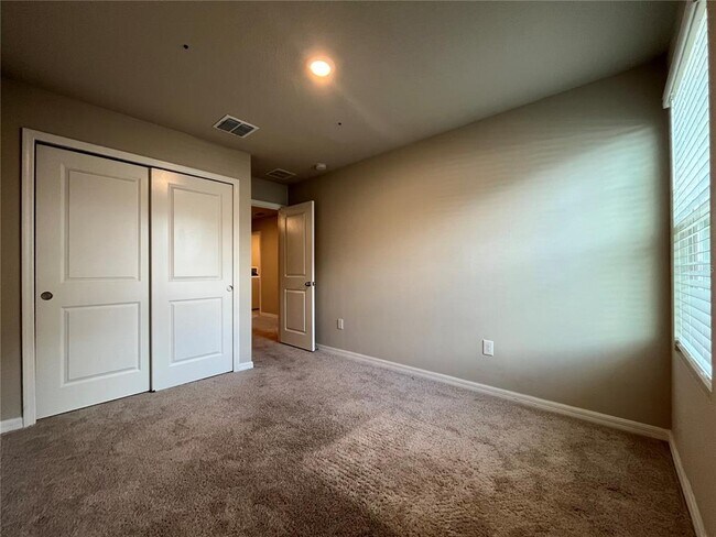 Building Photo - 2766 Scarlet Bay Pl