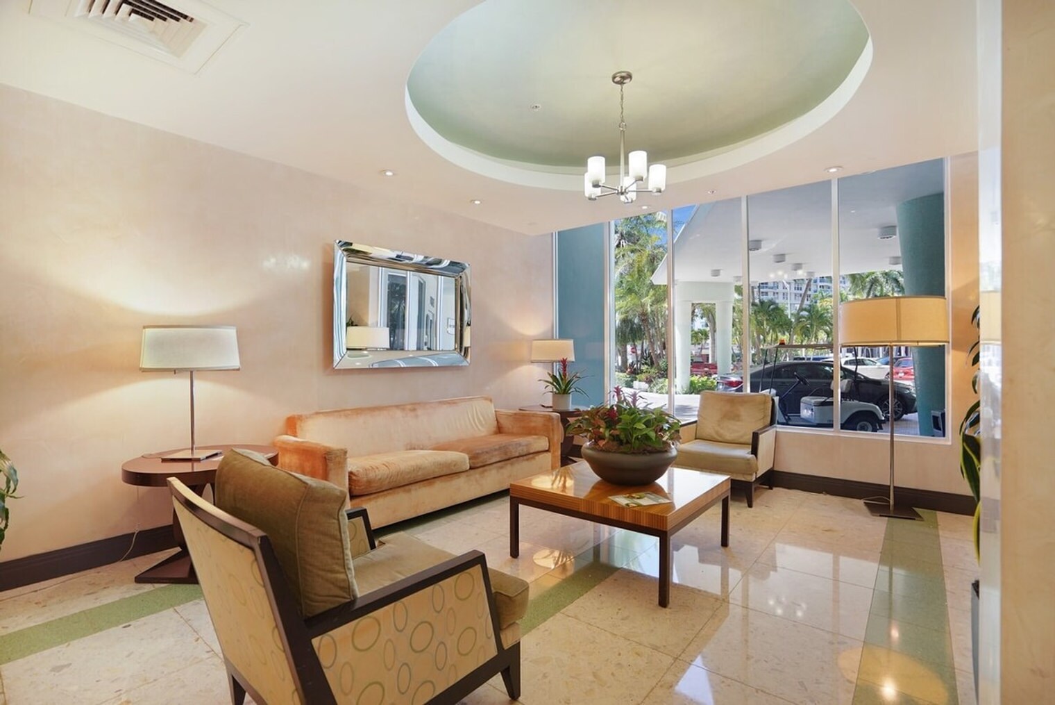 Building Photo - 3901 S Ocean Dr