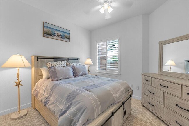 Building Photo - 5405 46th Ct W