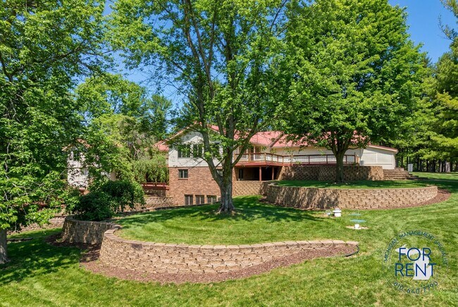 Building Photo - 7255 E Baldwin Rd