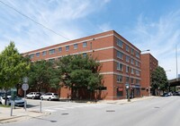 Building Photo - 2734 S Wentworth Ave