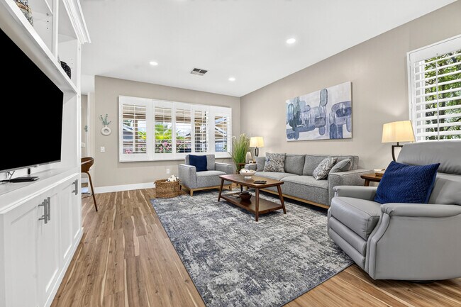 Building Photo - 78724 Palm Tree Ave