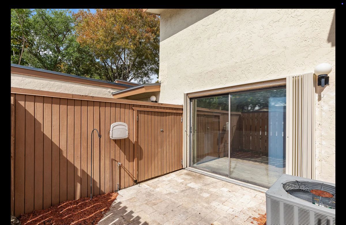 Building Photo - 11466 SW 109th Rd