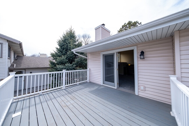 Building Photo - 6045 Covington Terrace