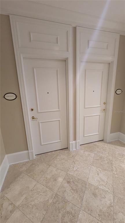 Building Photo - 750 N Tamiami Trl