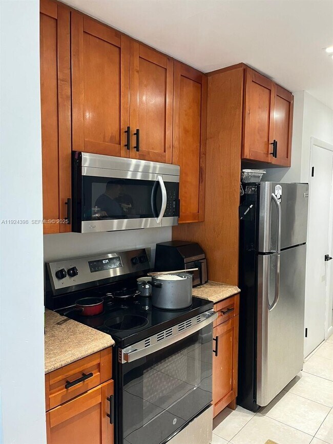 Building Photo - 15330 SW 106th Terrace