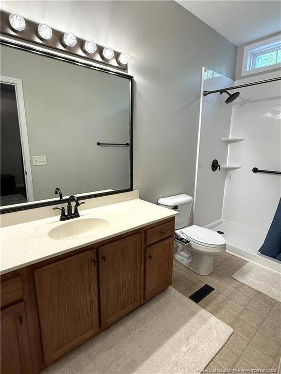 Building Photo - 1605 N Stonegate Dr