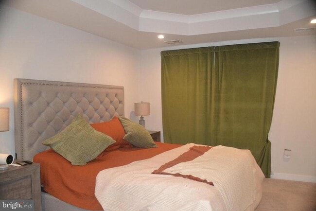 Building Photo - 1015 Rampart Dr